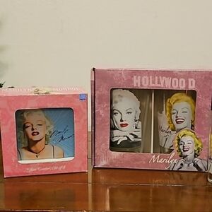 Vintage NIB Marilyn Monroe Glassware and Coaster Set